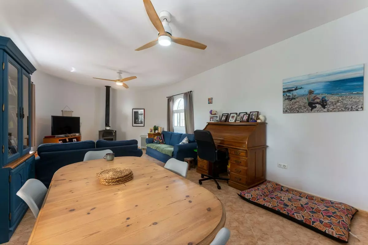 3-bedroom Country House In Casarabonela, Spain (142 M²)