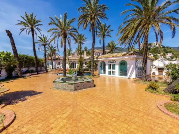 9-bedroom Villa In Benalmádena, Spain (1.146 M²)