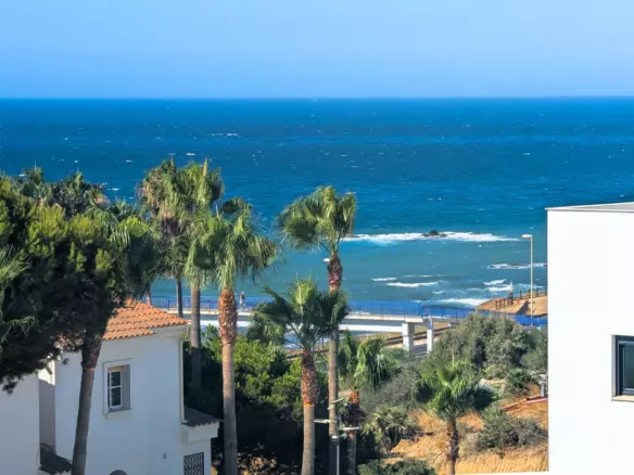 3-bedroom Apartment In Mijas, Spain (95 M²)