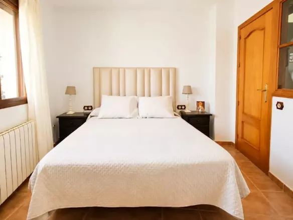 8-bedroom Town House In Ronda, Spain (385 M²)