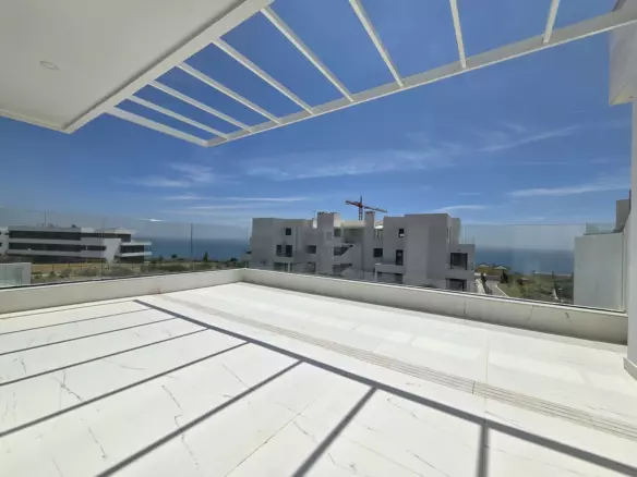 3-bedroom Apartment In Estepona, Spain (118 M²)
