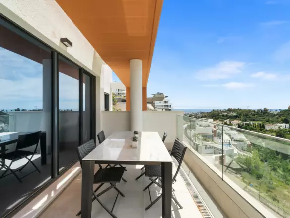 3-bedroom Apartment In Benahavis, Spain (125 M²)