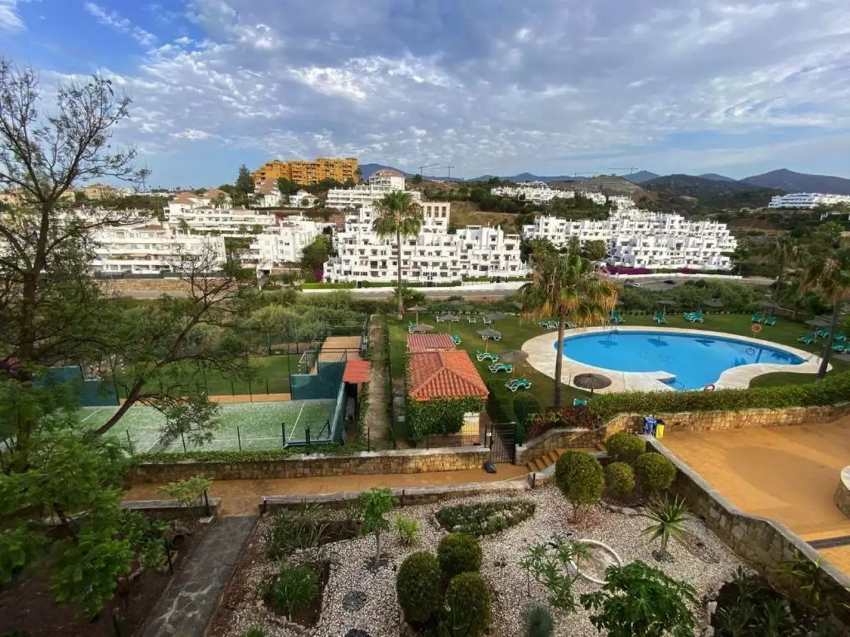 2-bedroom Apartment In Estepona, Spain (106 M²)