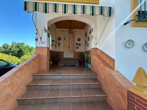2-bedroom Villa In Álora, Spain (176 M²)