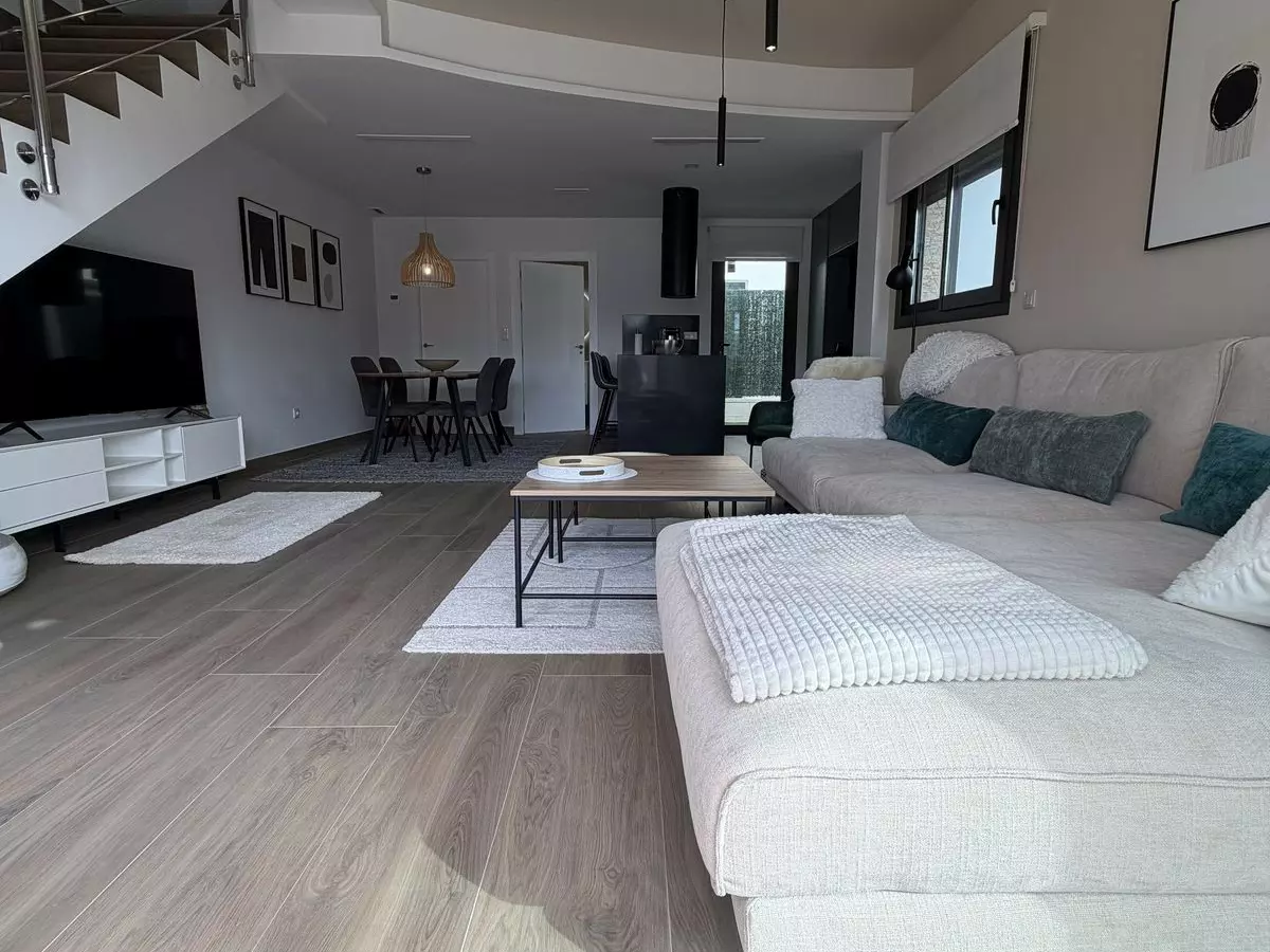 2-bedroom Villa In Los Montesinos, Spain (100 M²)