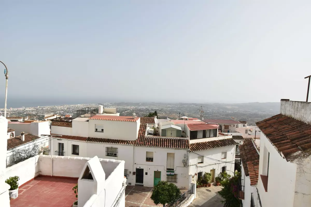 1-bedroom Apartment In Mijas, Spain (42 M²)