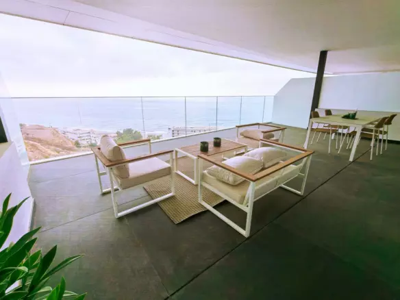 2-bedroom Apartment In Fuengirola, Spain (84 M²)