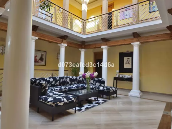 4-bedroom Villa In Ronda, Spain (349 M²)