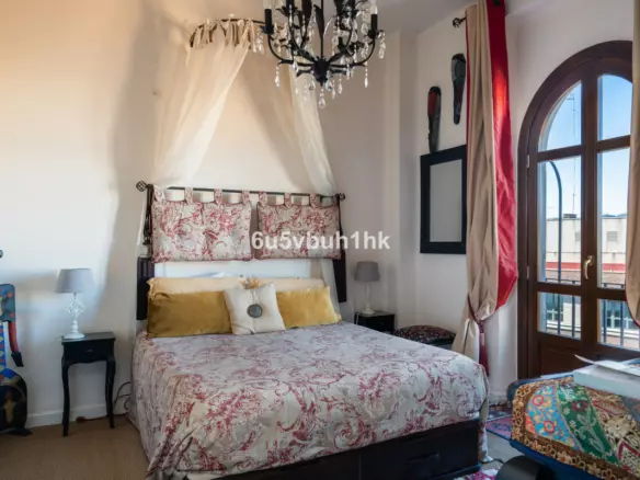 3-bedroom Apartment In Málaga, Spain (154 M²)
