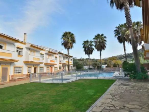 3-bedroom Town House In Ronda, Spain (114 M²)