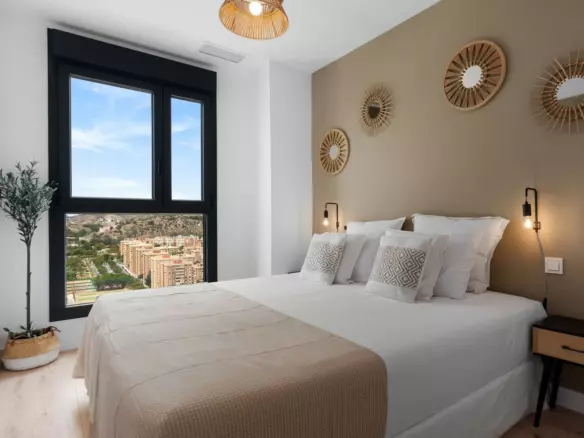 2-bedroom Apartment In Málaga, Spain (70 M²)