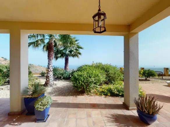 3-bedroom Villa In Vélez – Málaga, Spain (190 M²)