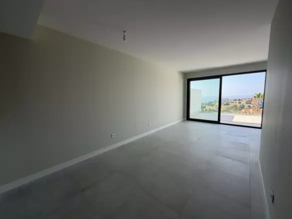 2-bedroom Apartment In Manilva, Spain (78 M²)