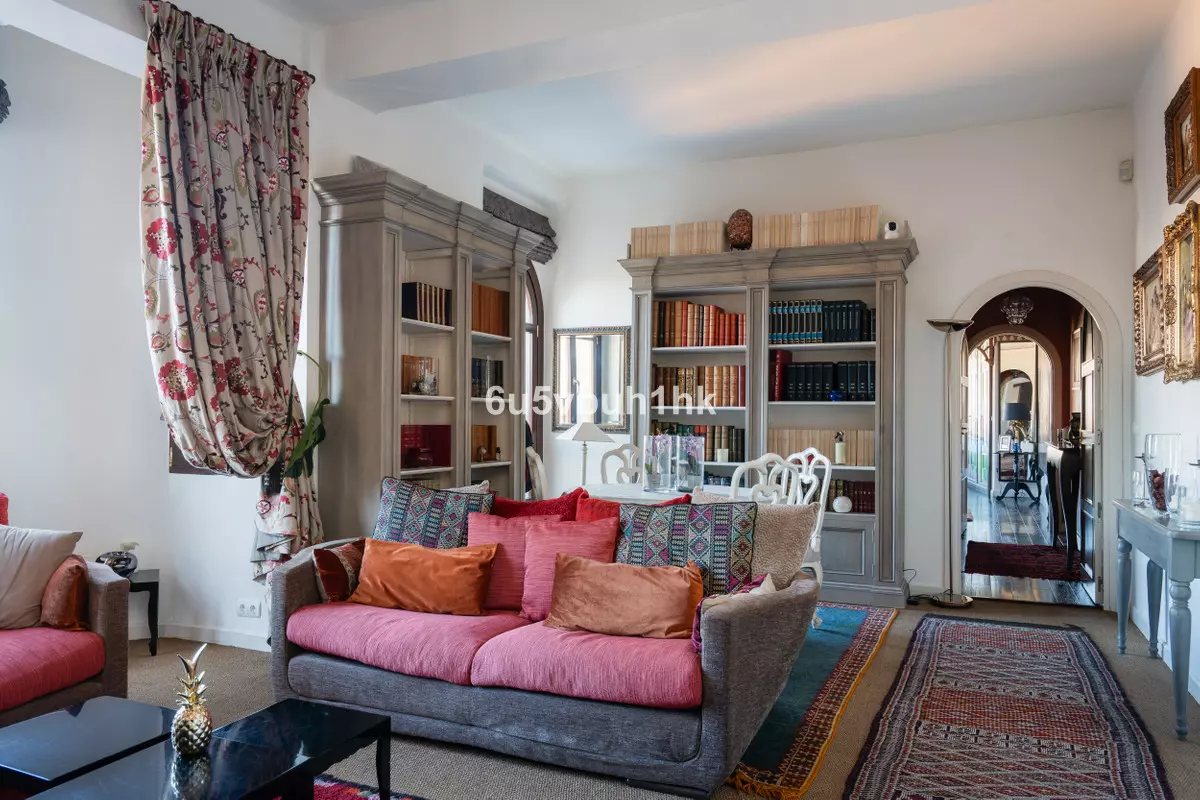 3-bedroom Apartment In Málaga, Spain (154 M²)