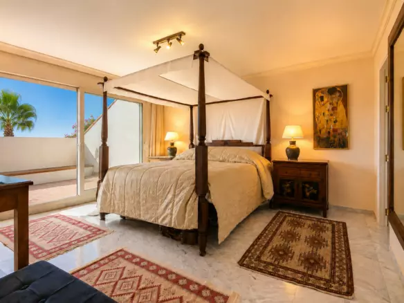 4-bedroom Apartment In Marbella, Spain (286 M²)