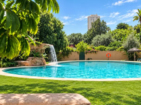 2-bedroom Apartment In Marbella, Spain (111 M²)