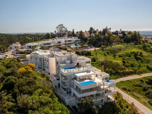 2-bedroom Apartment In Marbella, Spain (98 M²)