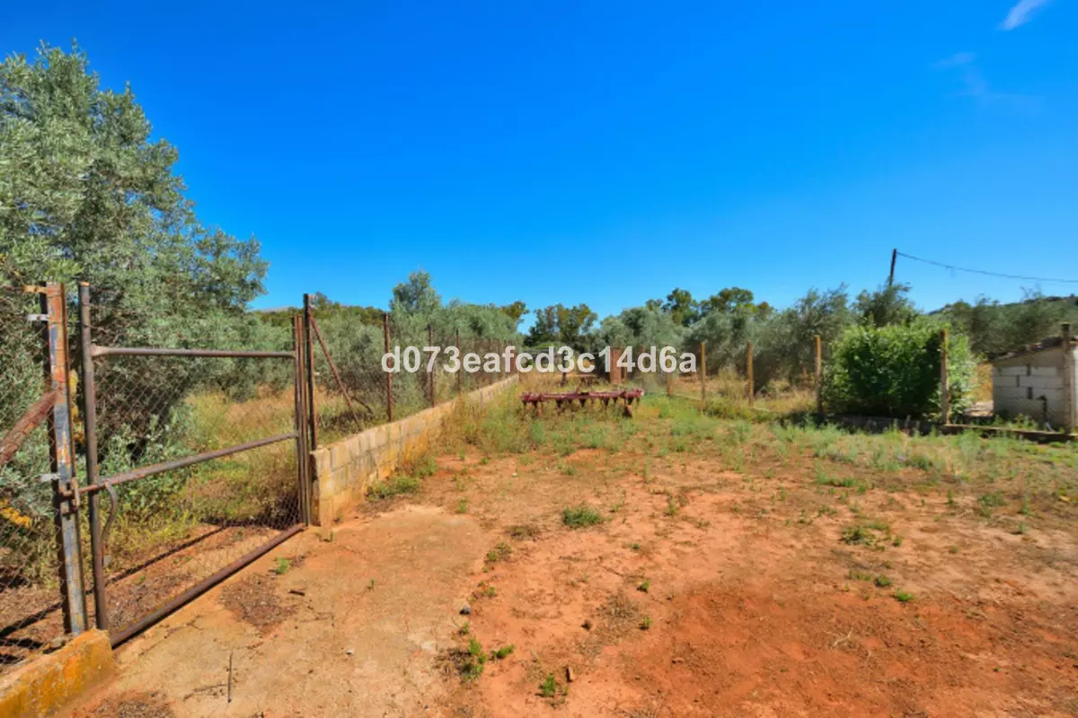 1-bedroom Country House In Ronda, Spain (809 M²)