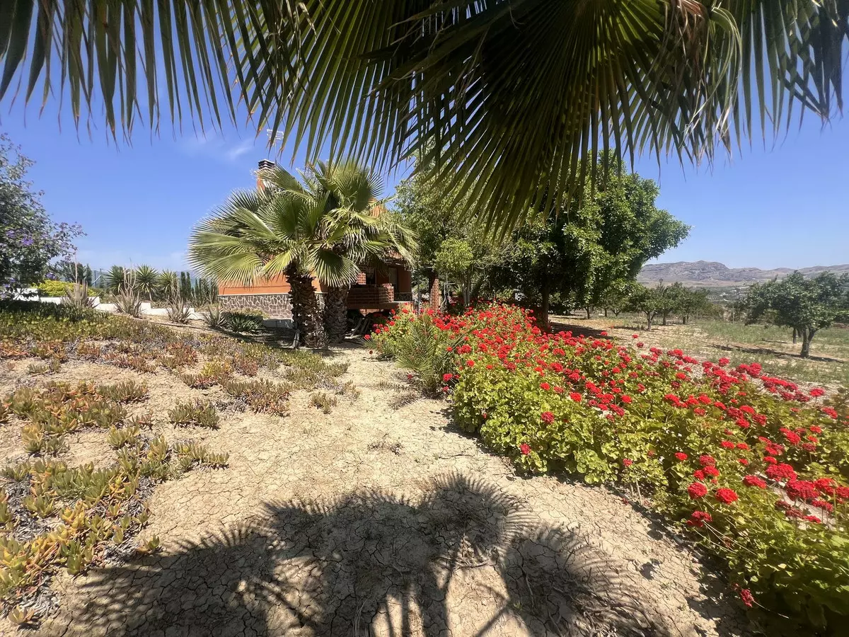 2-bedroom Country House In Cártama, Spain (81 M²)