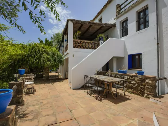 9-bedroom Villa In Gaucín, Spain (900 M²)