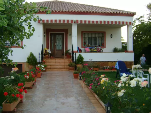 3-bedroom Villa In Cuevas Del Becerro, Spain (472 M²)
