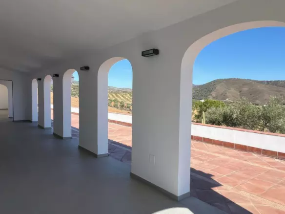 6-bedroom Country House In Casarabonela, Spain (270 M²)