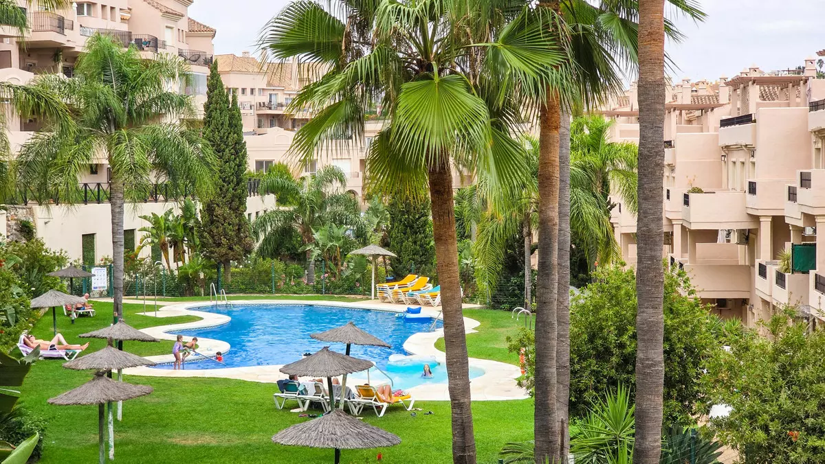 2-bedroom Apartment In Manilva, Spain (93 M²)