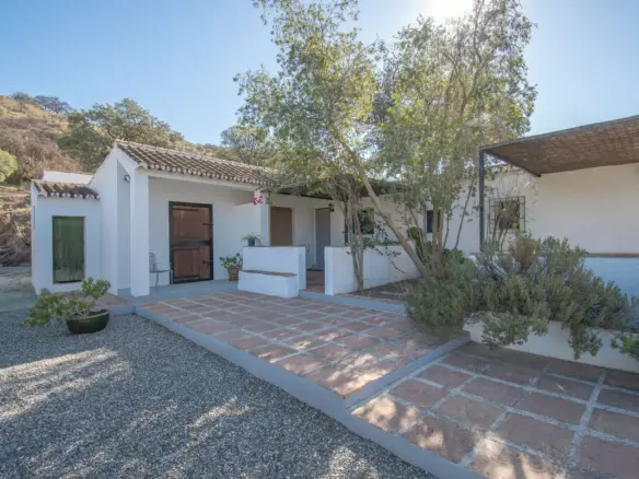 7-bedroom Country House In Álora, Spain (1.009 M²)
