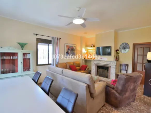 6-bedroom Villa In Ronda, Spain (225 M²)
