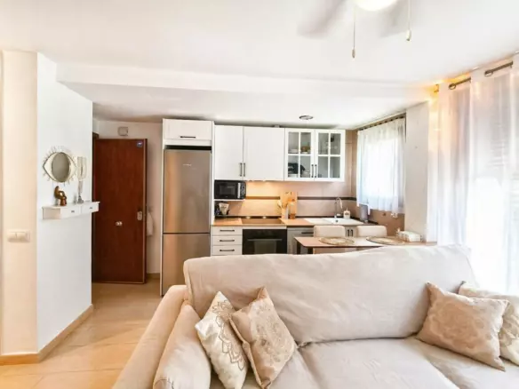 Apartment In Benalmádena, Spain (44 M²)