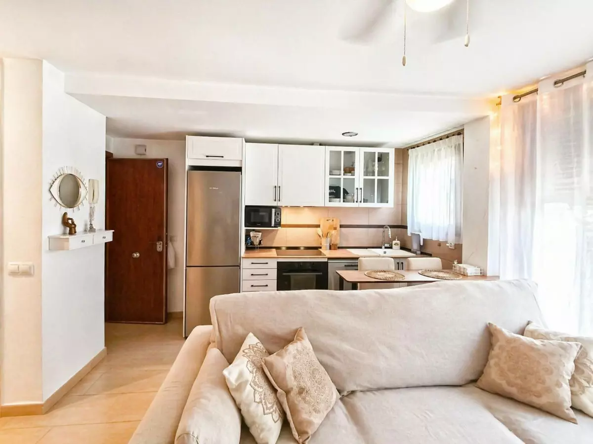 Apartment In Benalmádena, Spain (44 M²)