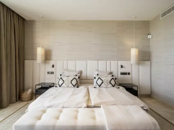 3-bedroom Apartment In Casares, Spain (306 M²)