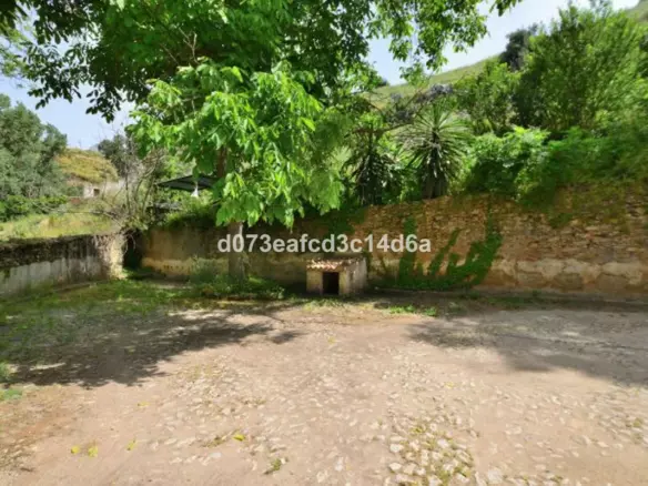 4-bedroom Country House In Arriate, Spain (987 M²)