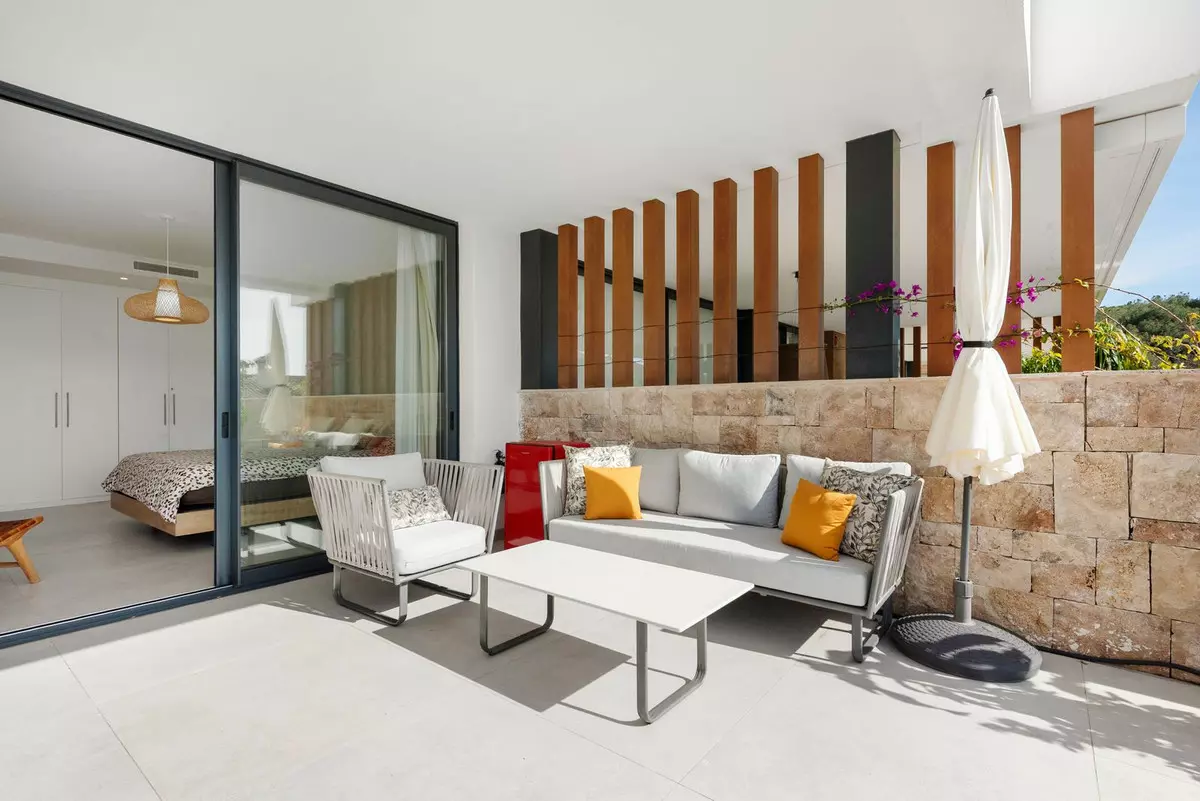 3-bedroom Apartment In Marbella, Spain (151 M²)