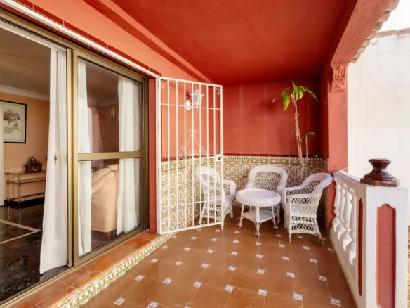 3-bedroom Town House In Marbella, Spain (125 M²)
