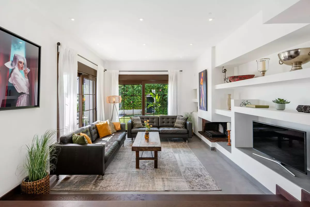 4-bedroom Town House In Marbella, Spain (177 M²)