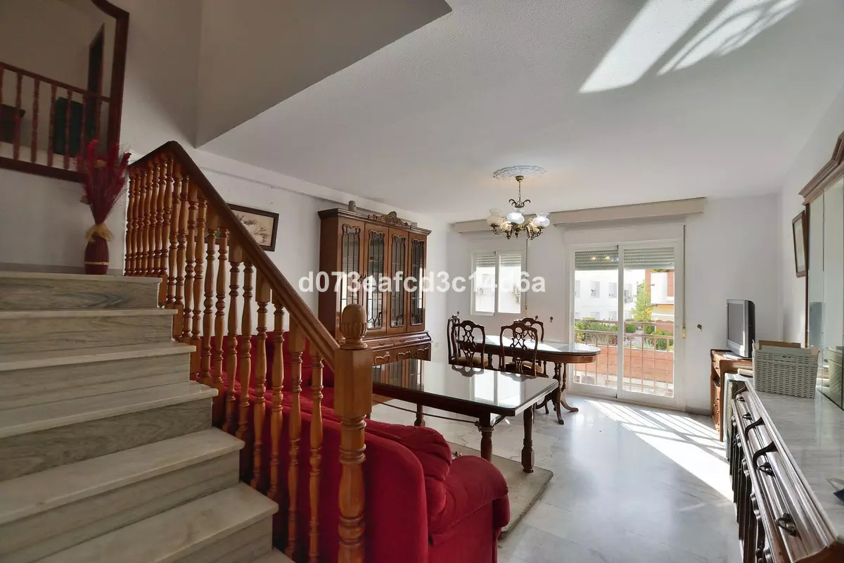 3-bedroom Apartment In Ronda, Spain (116 M²)