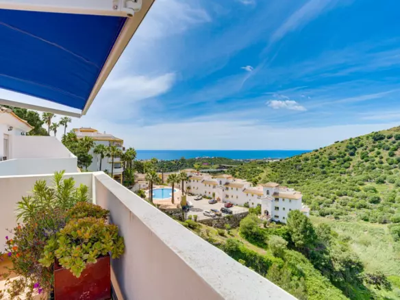 3-bedroom Apartment In Mijas, Spain (130 M²)