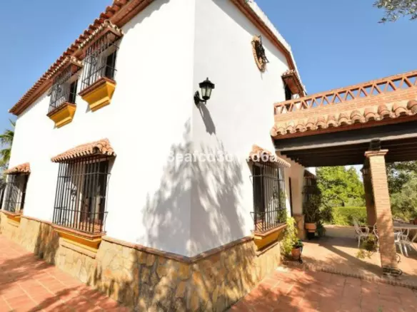 6-bedroom Country House In Arriate, Spain (244 M²)