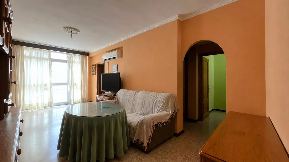 3-bedroom Apartment In Coín, Spain (73 M²)