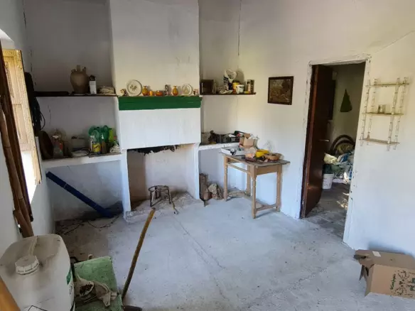 2-bedroom Villa In Tolox, Spain (60 M²)