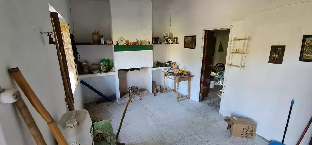 2-bedroom Villa In Tolox, Spain (60 M²)