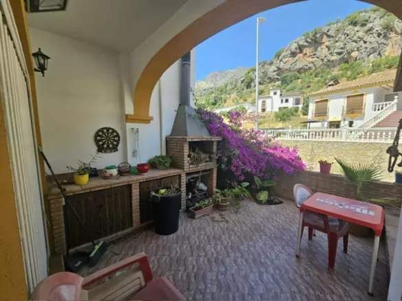 3-bedroom Town House In Ronda, Spain (114 M²)