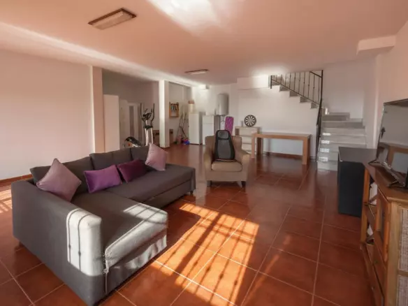 3-bedroom Villa In Frigiliana, Spain (162 M²)