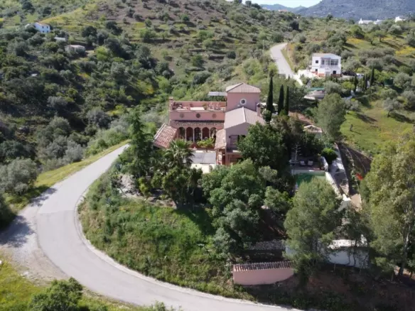 5-bedroom Villa In Comares, Spain (595 M²)