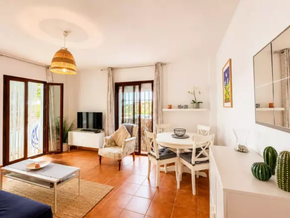 2-bedroom Apartment In Frigiliana, Spain (65 M²)
