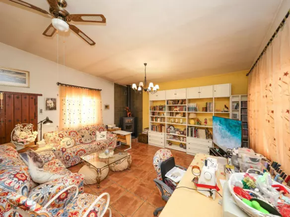 2-bedroom Villa In Cártama, Spain (126 M²)