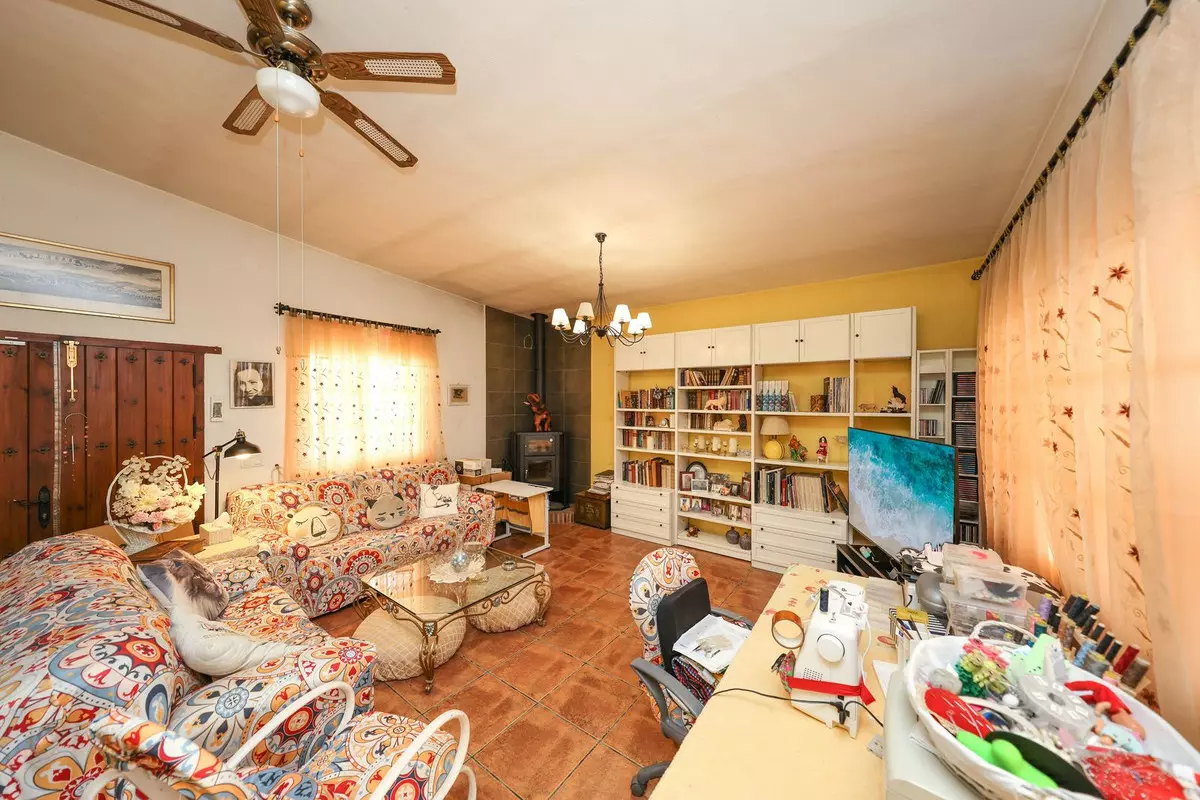 2-bedroom Villa In Cártama, Spain (126 M²)