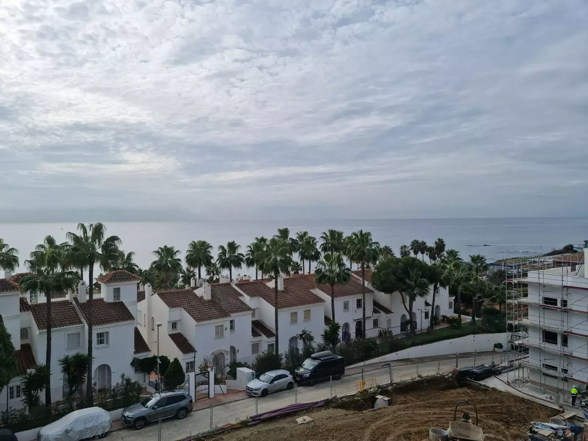 3-bedroom Apartment In Mijas, Spain (110 M²)