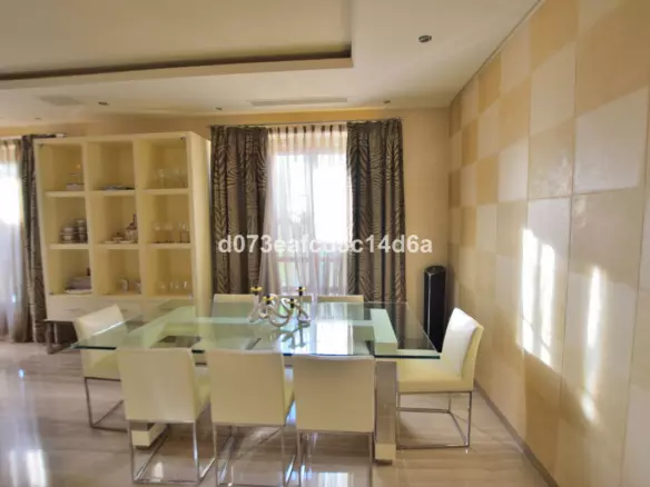 4-bedroom Villa In Ronda, Spain (349 M²)